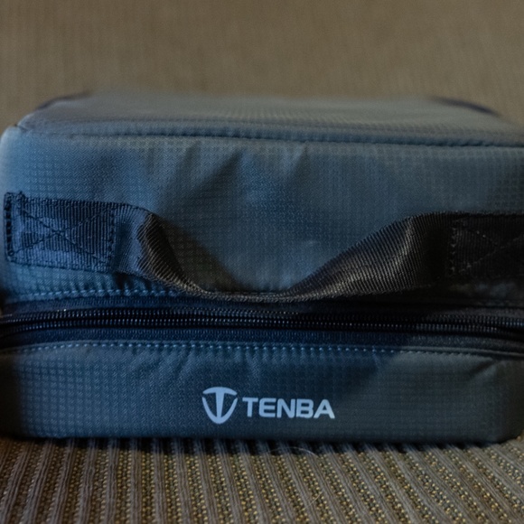 Tenba BYOB 10 camera backpack insert bag - Picture 1 of 4